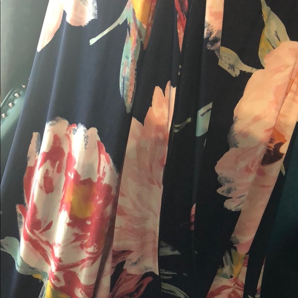 Floral Print Maxi Dress - Picture 4 of 4